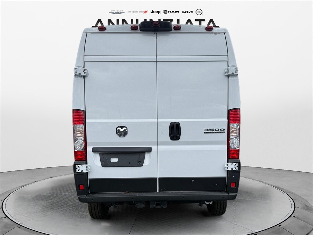 2026 Ram ProMaster 3500 Cargo Van photo 4