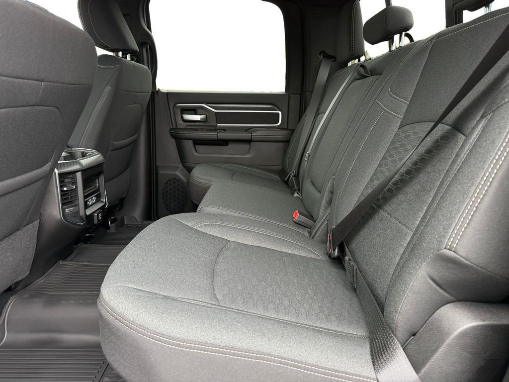 2026 RAM 2500 Big Horn - Photo 14