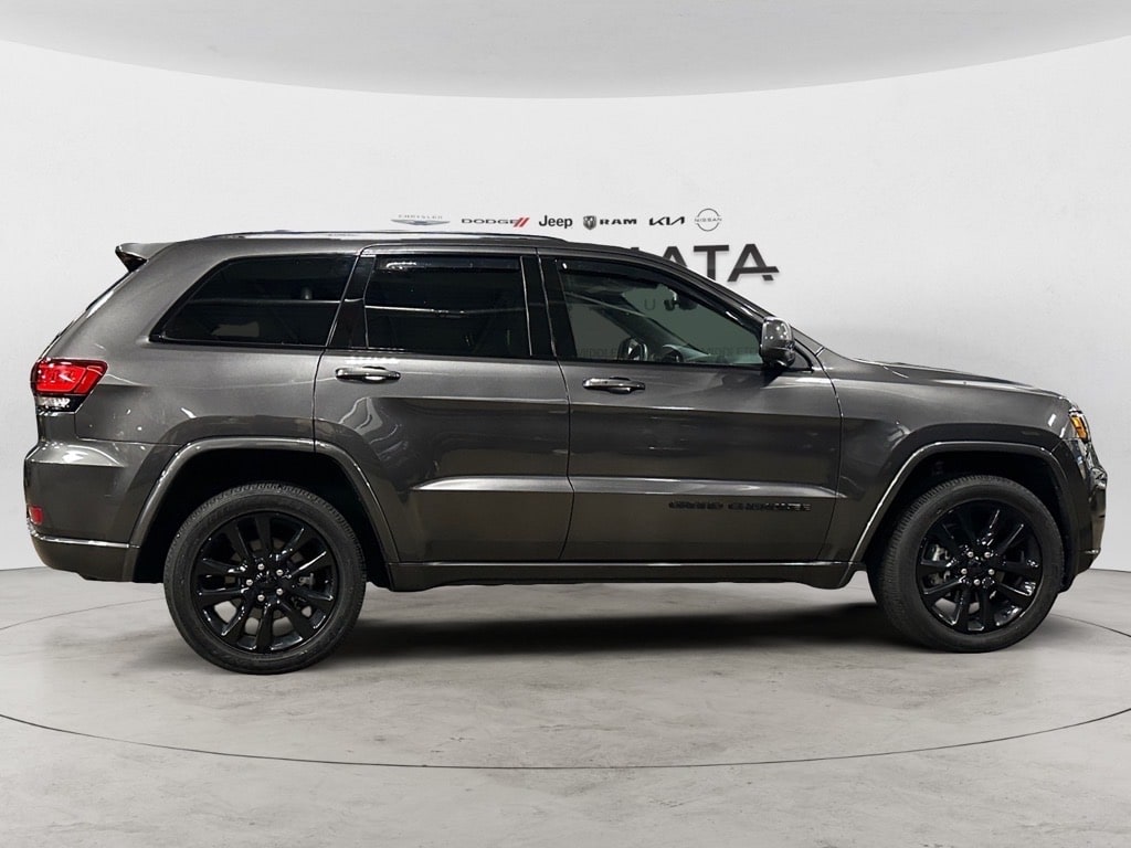 Used 2019 Jeep Grand Cherokee Altitude with VIN 1C4RJFAG2KC804658 for sale in Warwick, NY