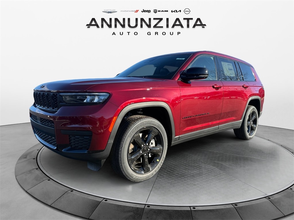 2025 Jeep Grand Cherokee L Altitude's photo