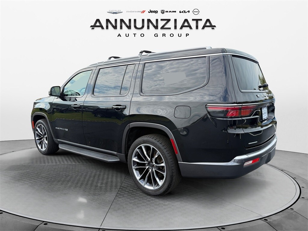 2022 Jeep Wagoneer Series II photo 3