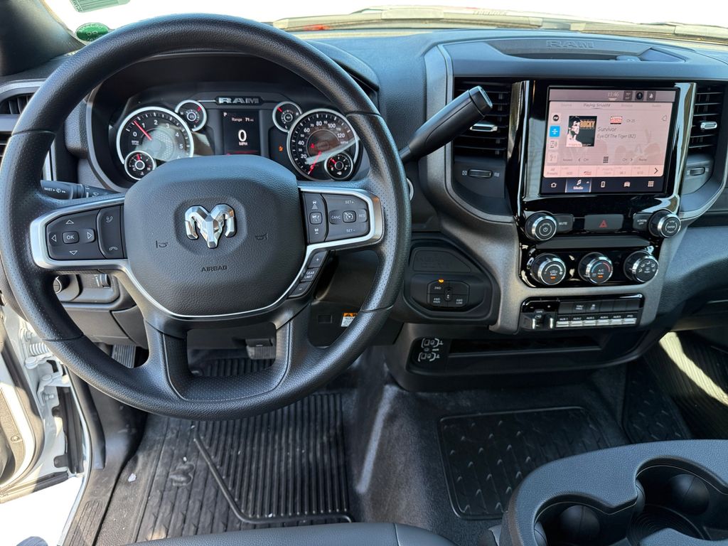 2025 RAM 3500 Chassis Tradesman - Photo 10