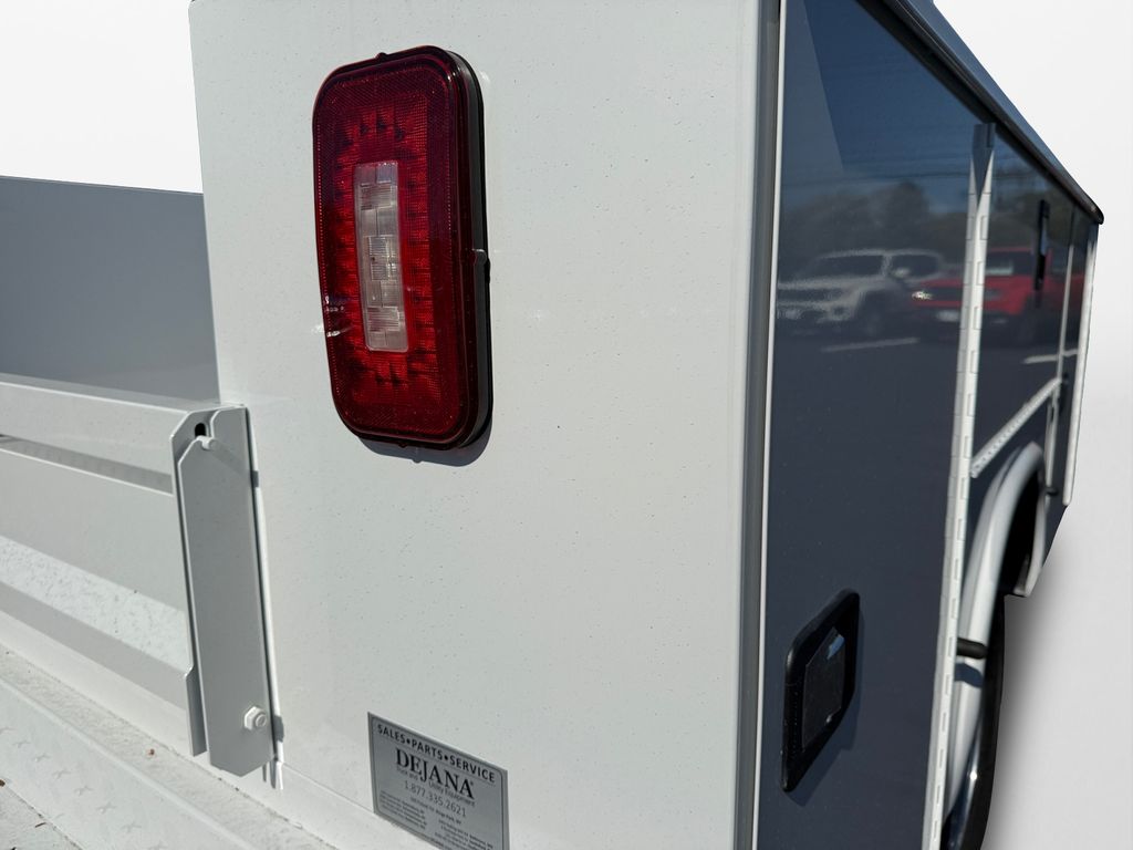 2025 RAM 3500 Chassis Tradesman - Photo 30