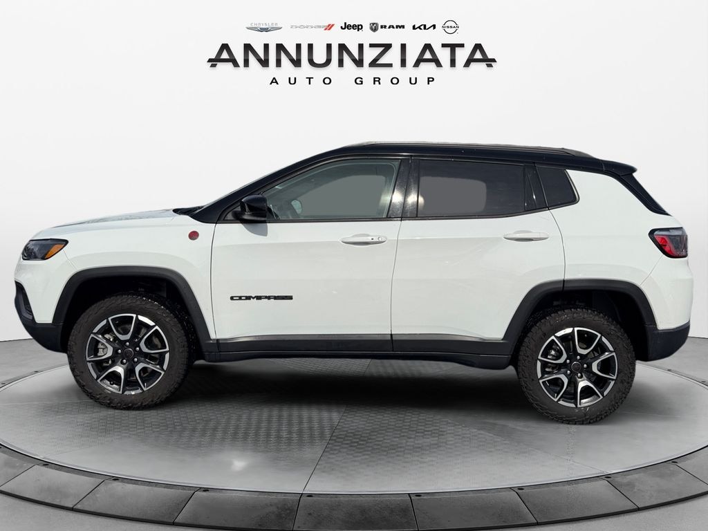 Used 2025 Jeep Compass Trailhawk SUV