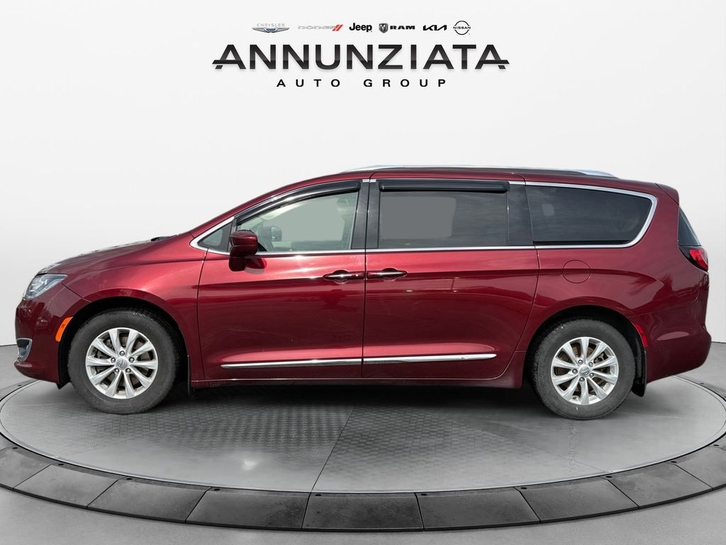 Certified 2019 Chrysler Pacifica Touring L Minivan/Van