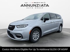 2026 Chrysler Pacifica Select Passenger Van