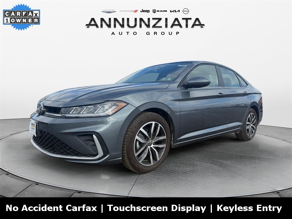 Used 2025 Volkswagen Jetta 1.5T SE Sedan