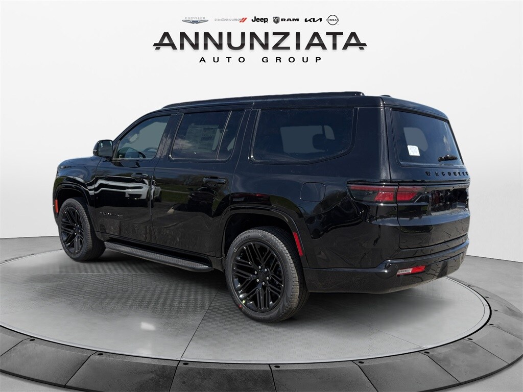 2025 Jeep Wagoneer Series II photo 3