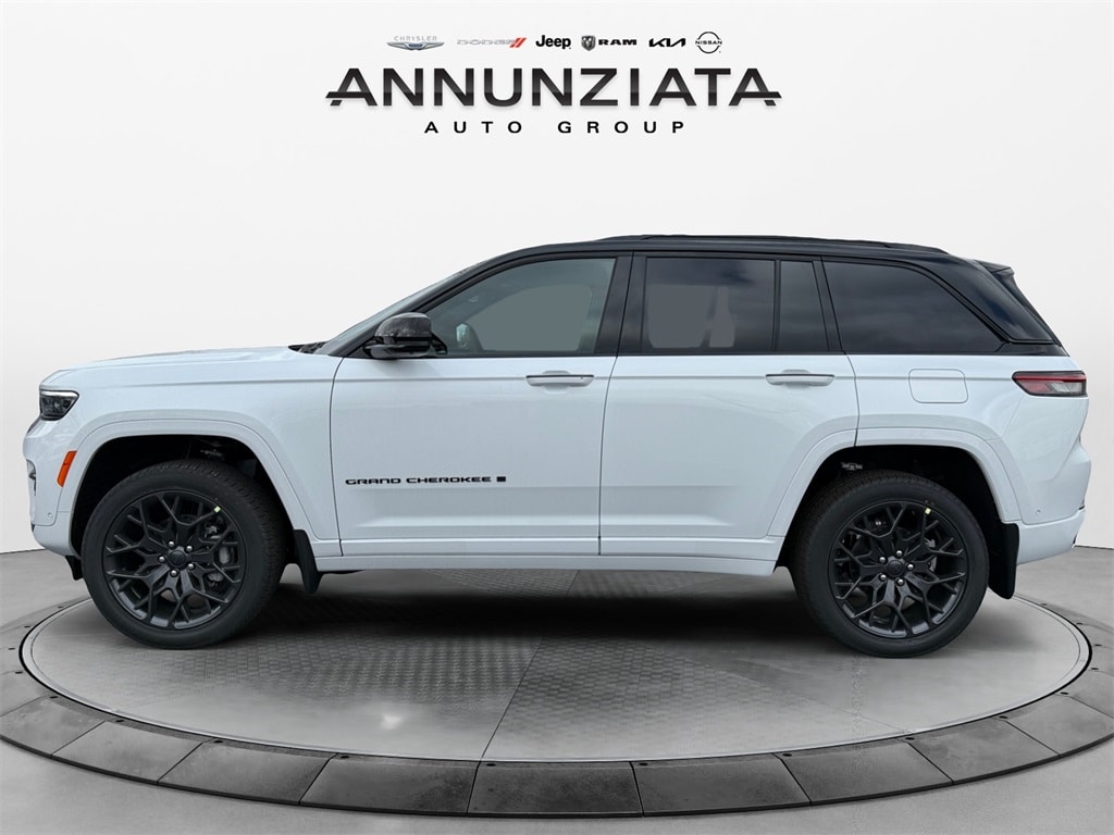 New 2025 Jeep Grand Cherokee Summit Sport Utility
