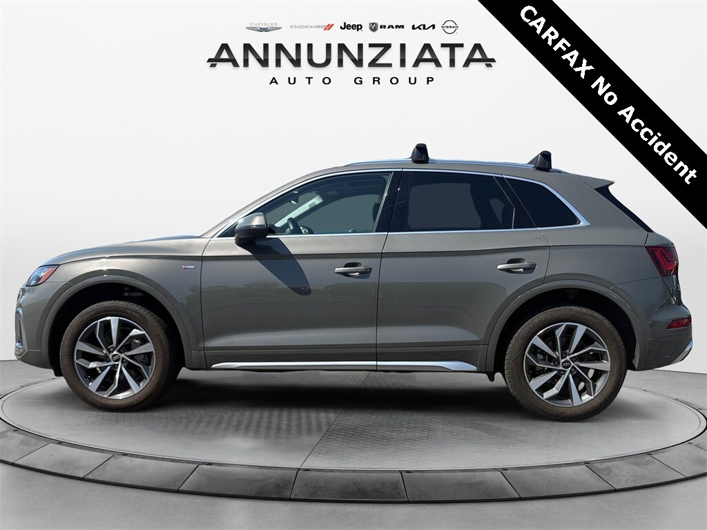 2024 Audi Q5 45 S line Premium photo 2