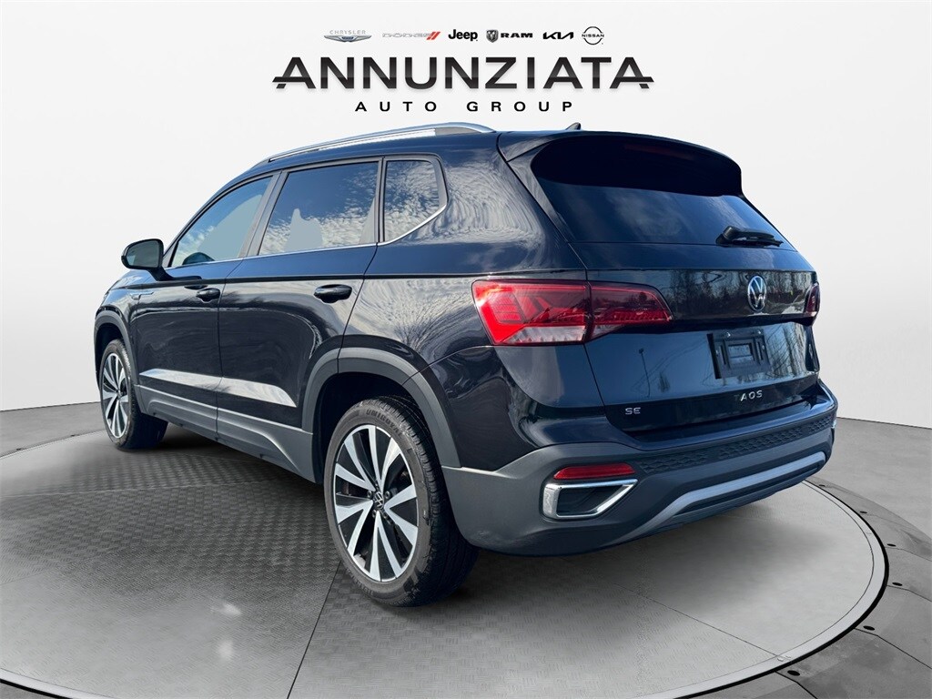Used 2024 Volkswagen Taos 1.5T SE SUV