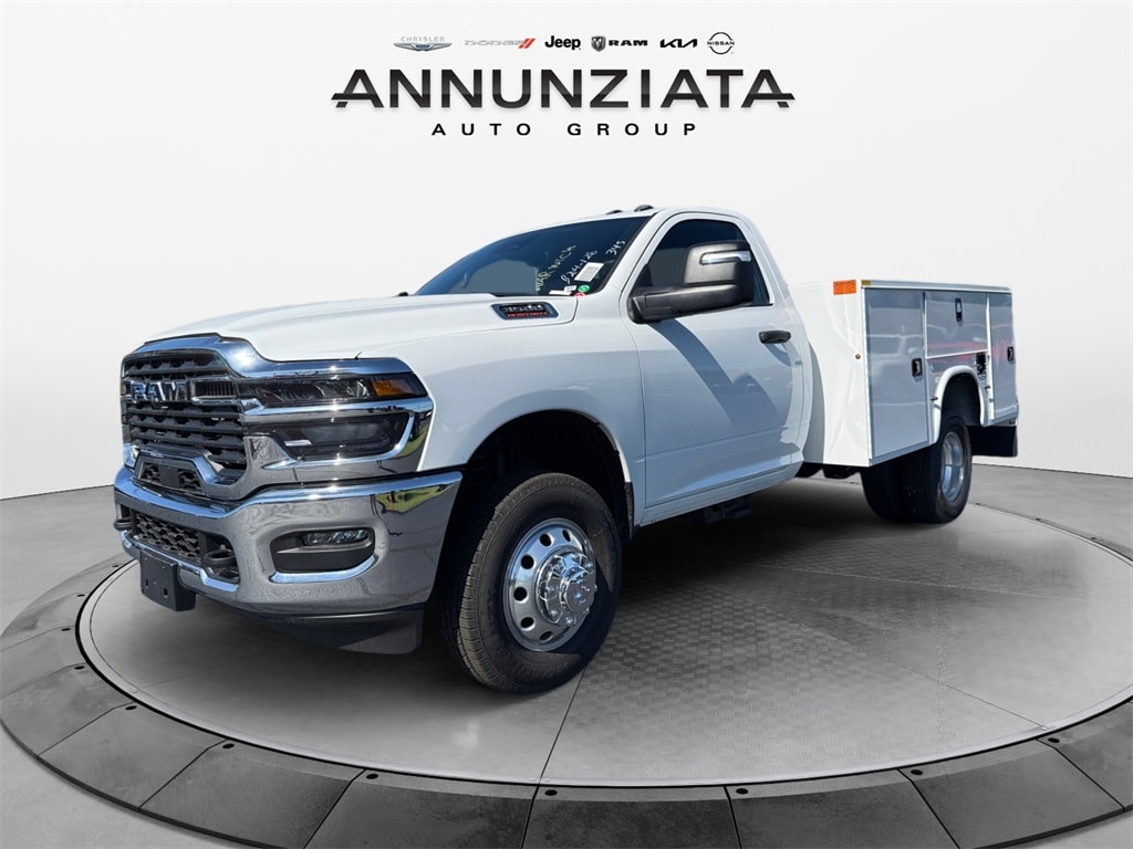 2025 RAM Ram 3500 Chassis Cab Tradesman's photo
