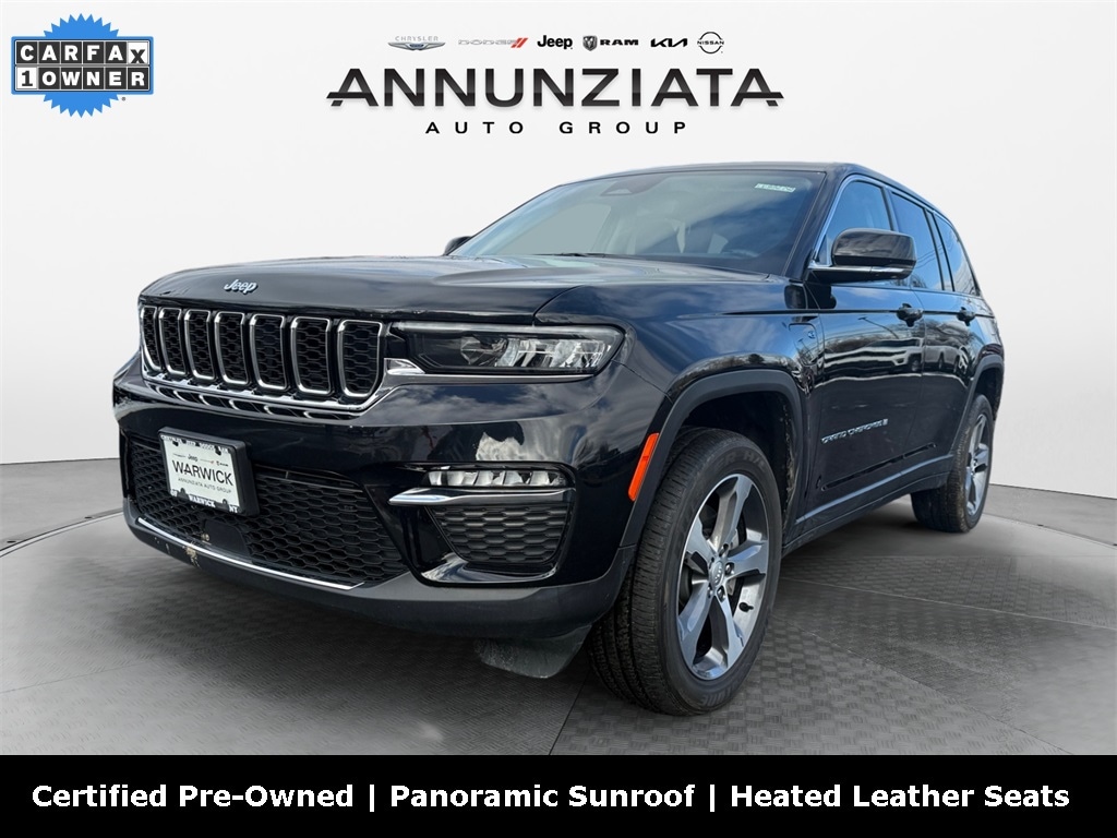 2022 Jeep Grand Cherokee 4xe's photo