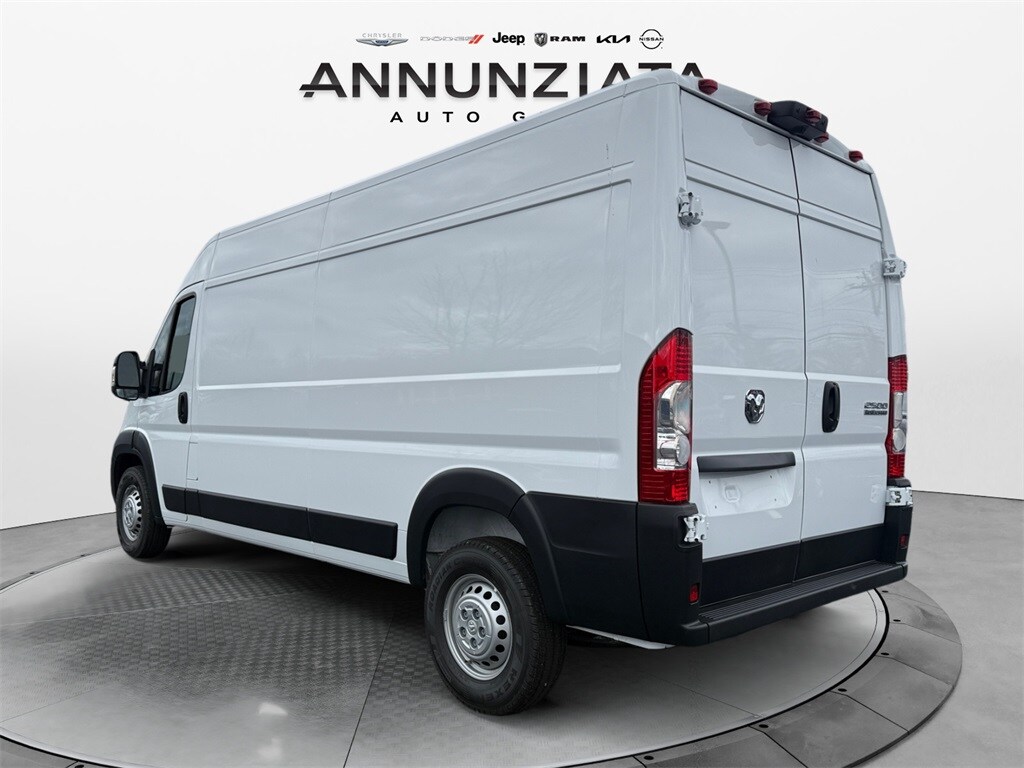 2026 Ram ProMaster 2500 Cargo Van photo 2