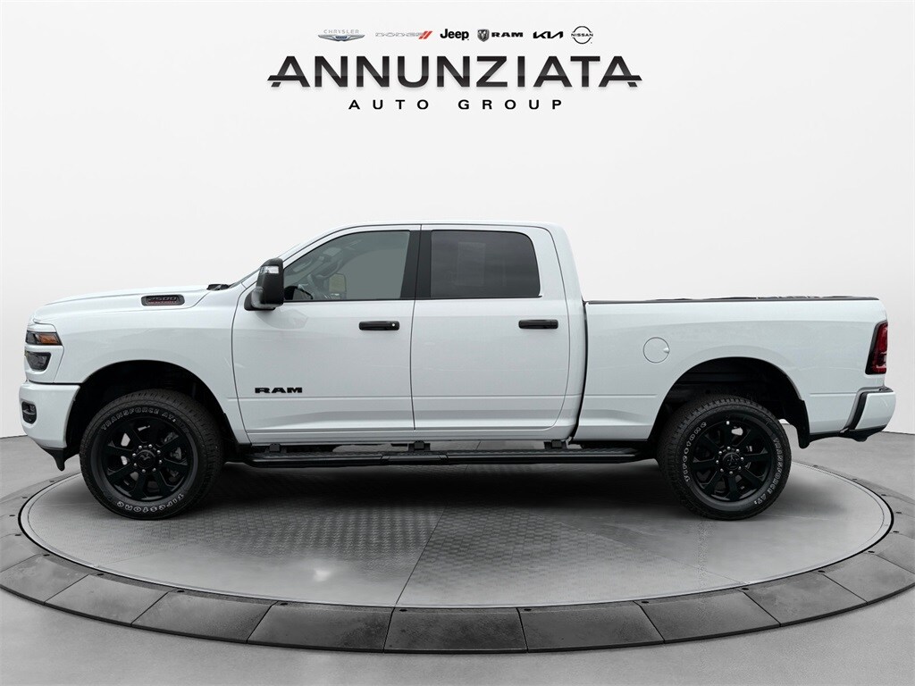 2025 Ram 2500 Big Horn photo 2