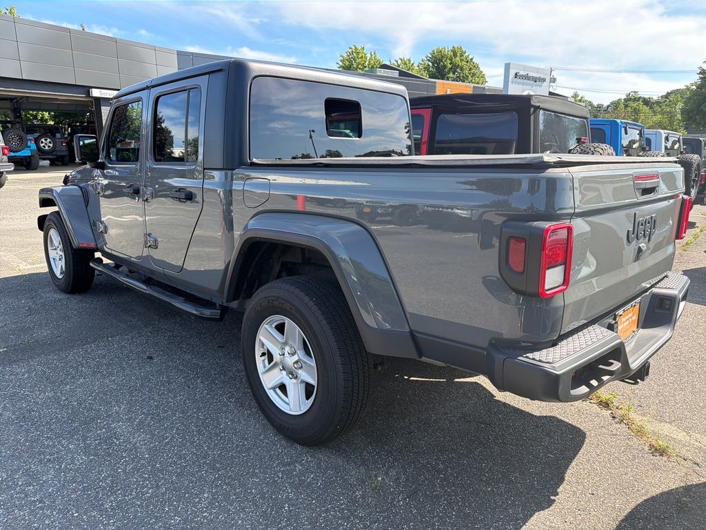 Used 2023 Jeep Gladiator Sport S Truck