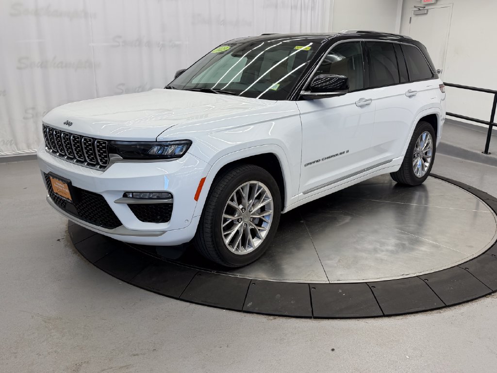 2023 Jeep Grand Cherokee Summit