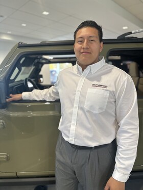 Staff member Christopher Barros from ID_6e5e3ec6baeb