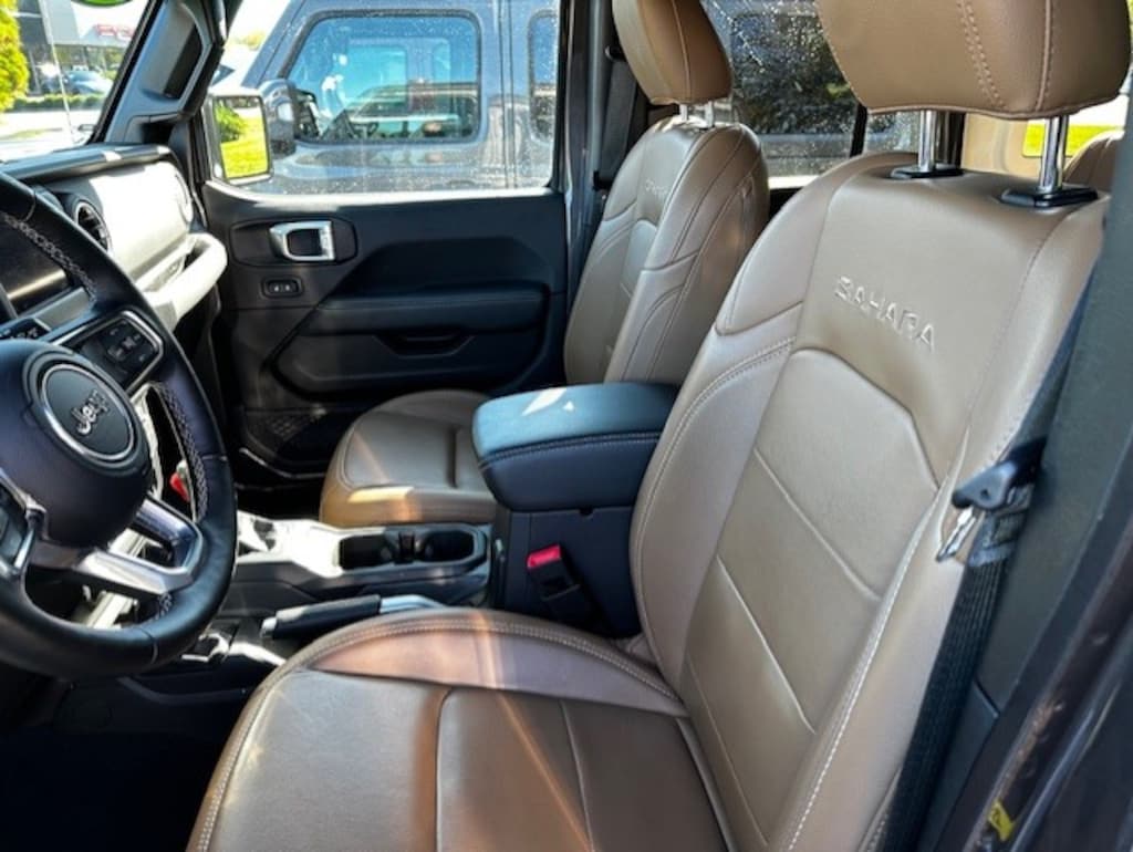 Used 2020 Jeep Wrangler Unlimited Sahara SUV