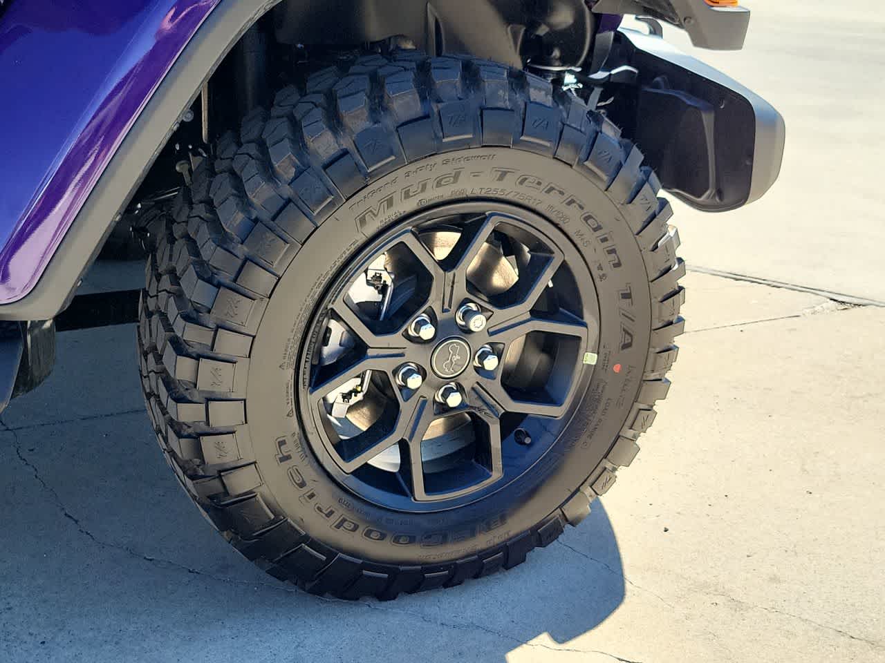 Thumbnail: 2026 Jeep Gladiator - 16