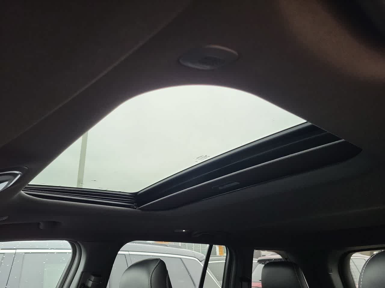 Thumbnail: 2025 Jeep Grand Cherokee - 30