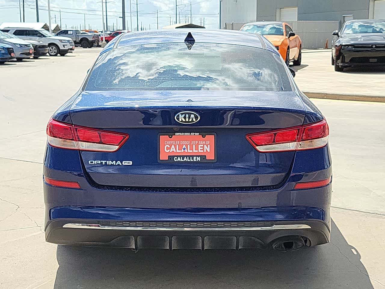 Thumbnail: 2019 Kia Optima - 13