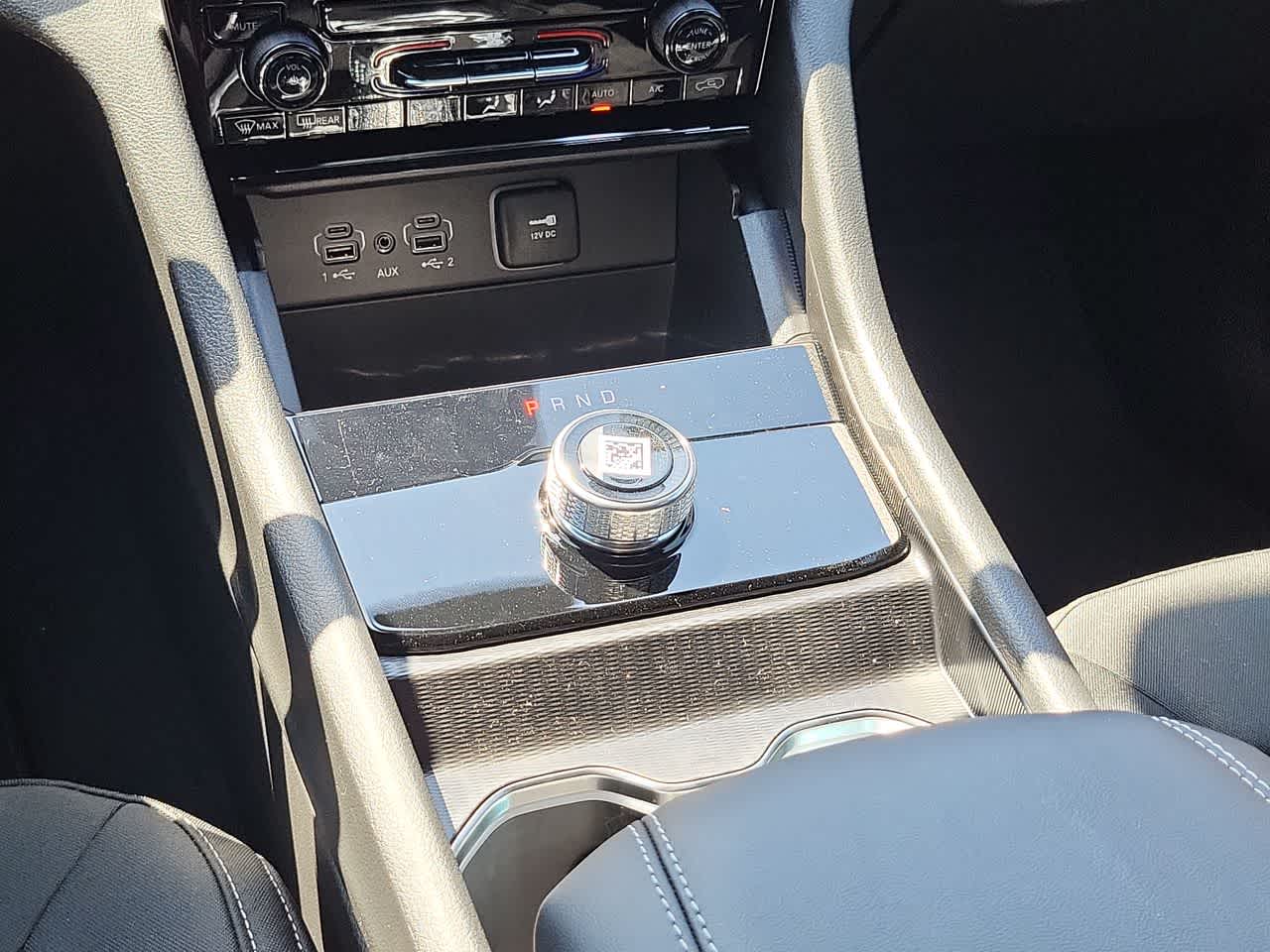 Thumbnail: 2025 Jeep Grand Cherokee - 25