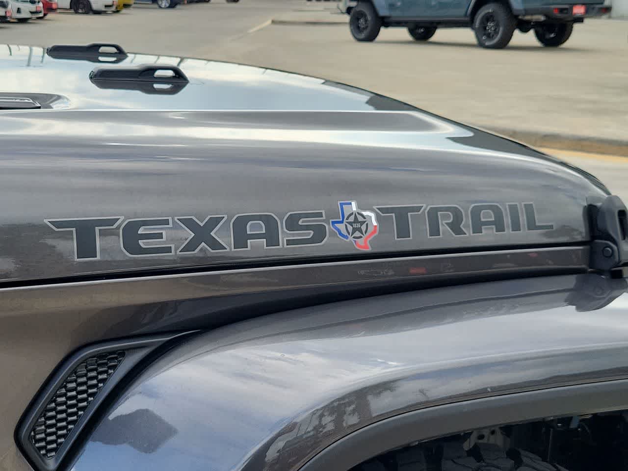 Thumbnail: 2026 Jeep Gladiator - 15