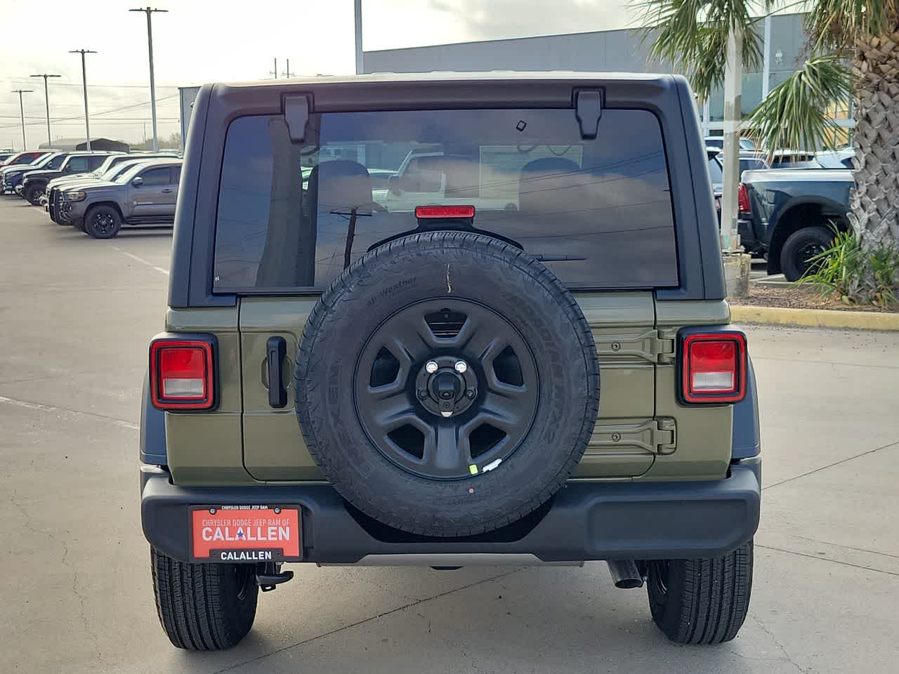 Thumbnail: 2026 Jeep Wrangler - 13