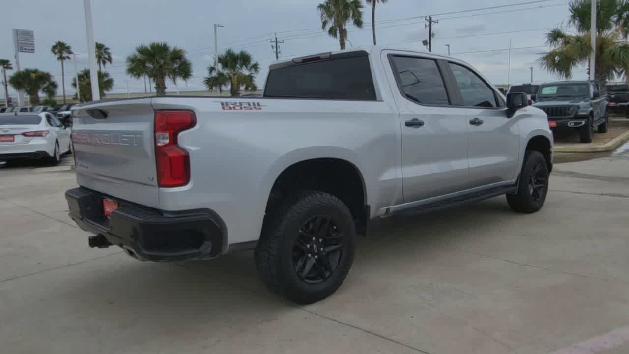 Thumbnail: 2022 Chevrolet Silverado 1500 - 8