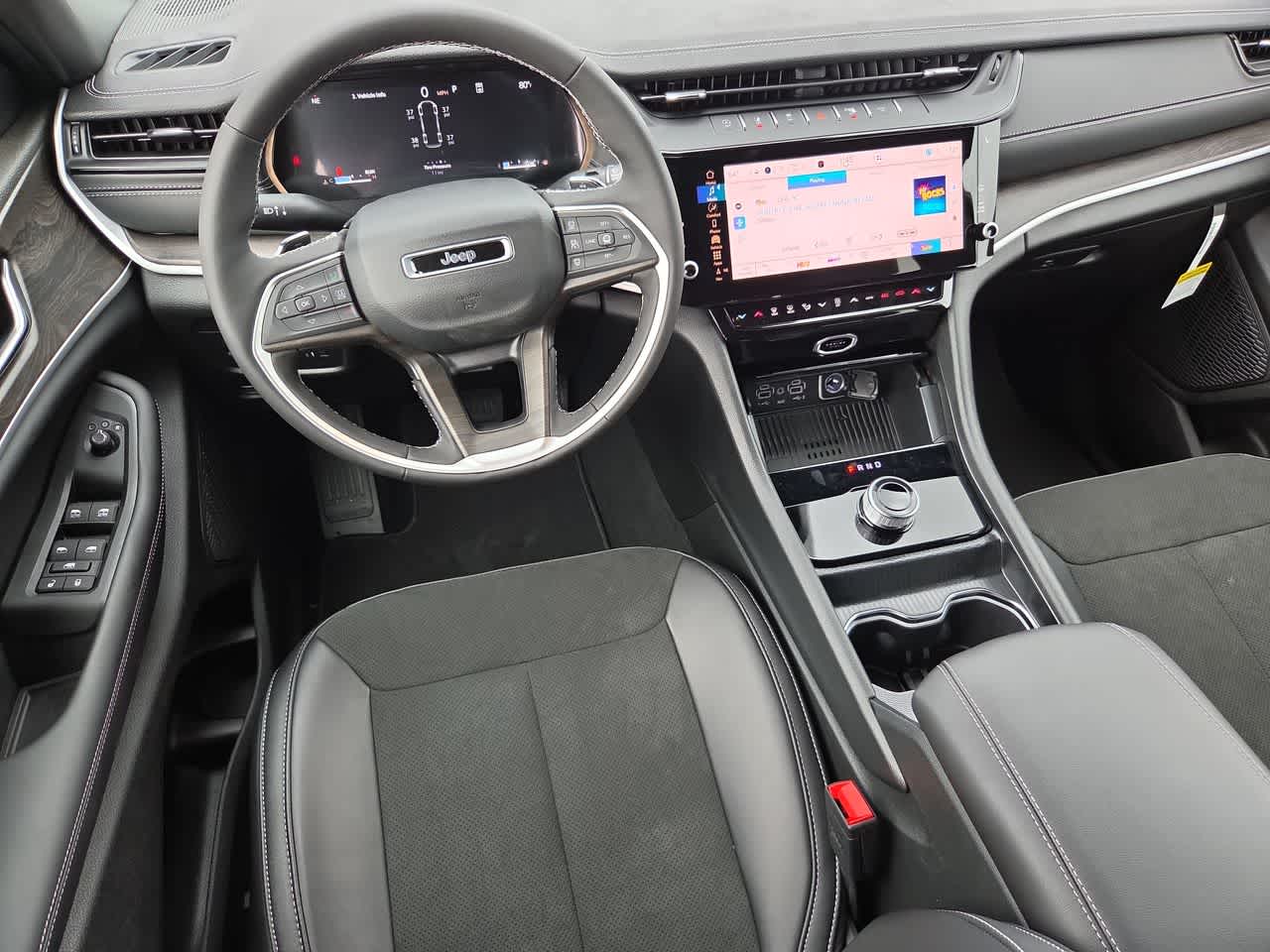 Thumbnail: 2026 Jeep Grand Cherokee - 23
