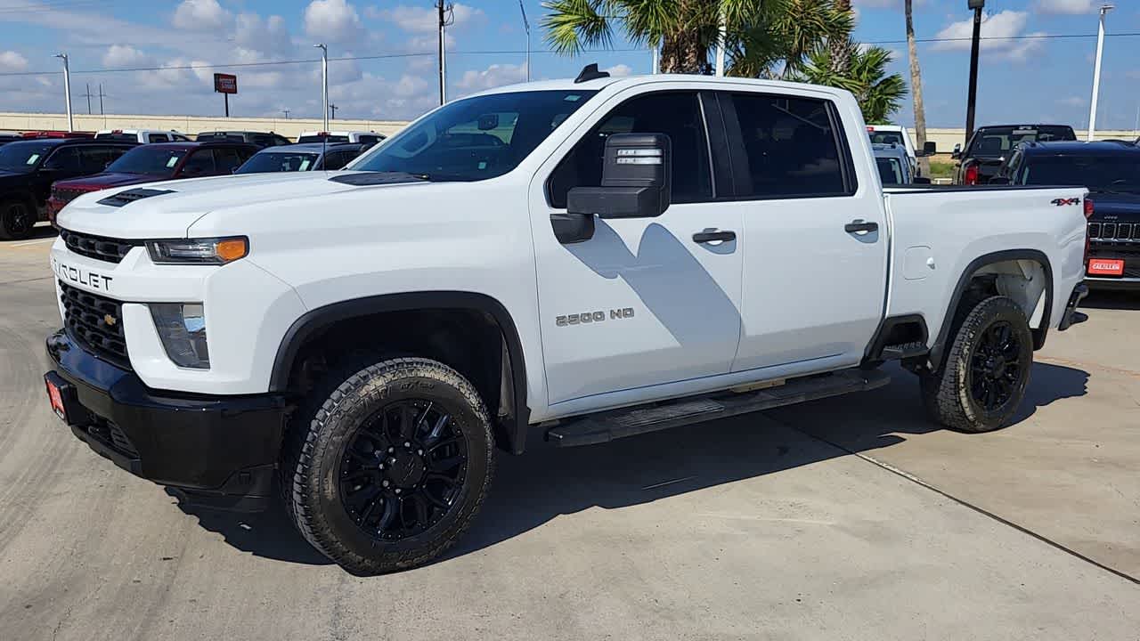 Thumbnail: 2022 Chevrolet Silverado 2500 - 4