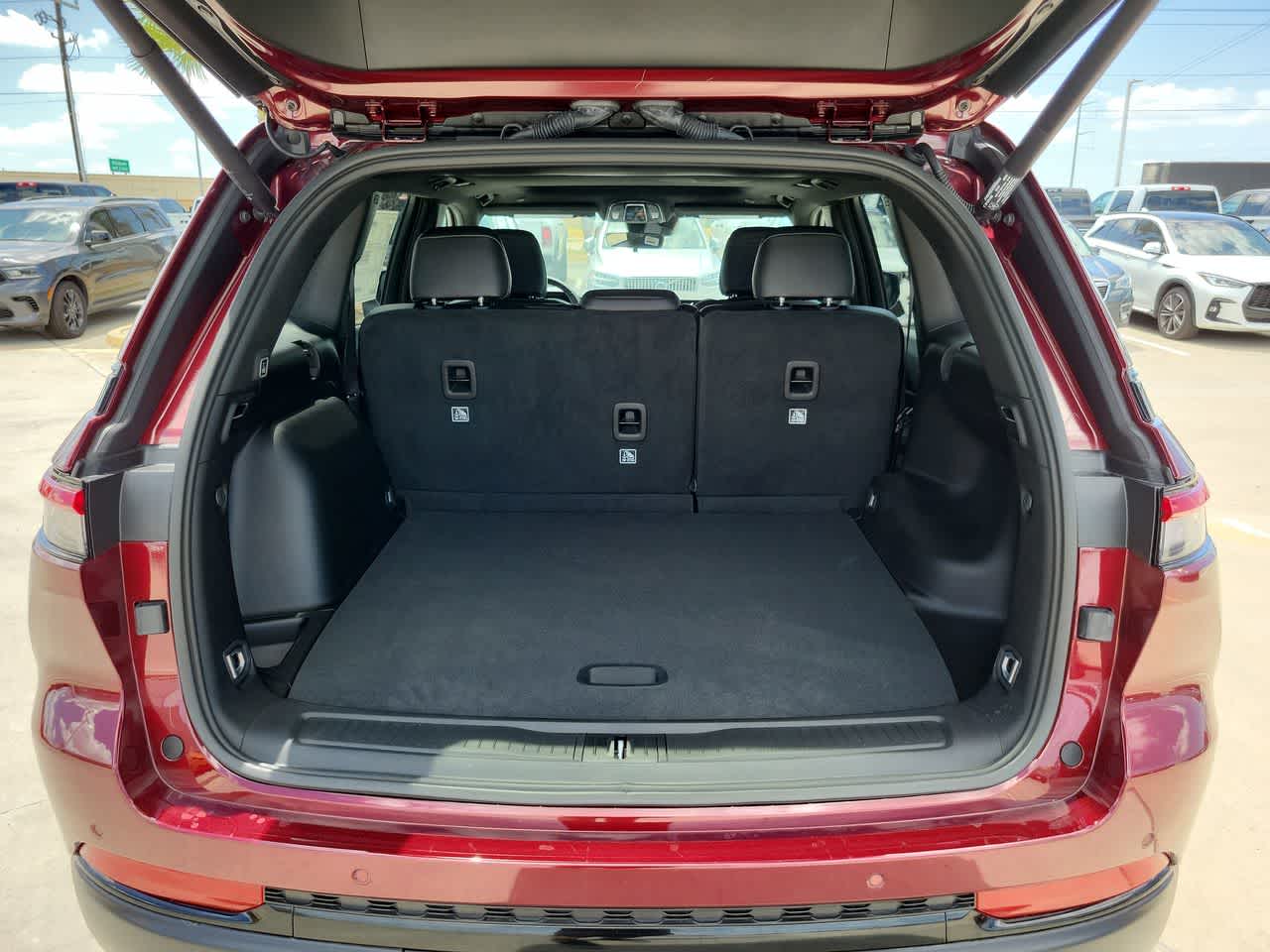 Thumbnail: 2025 Jeep Grand Cherokee - 27