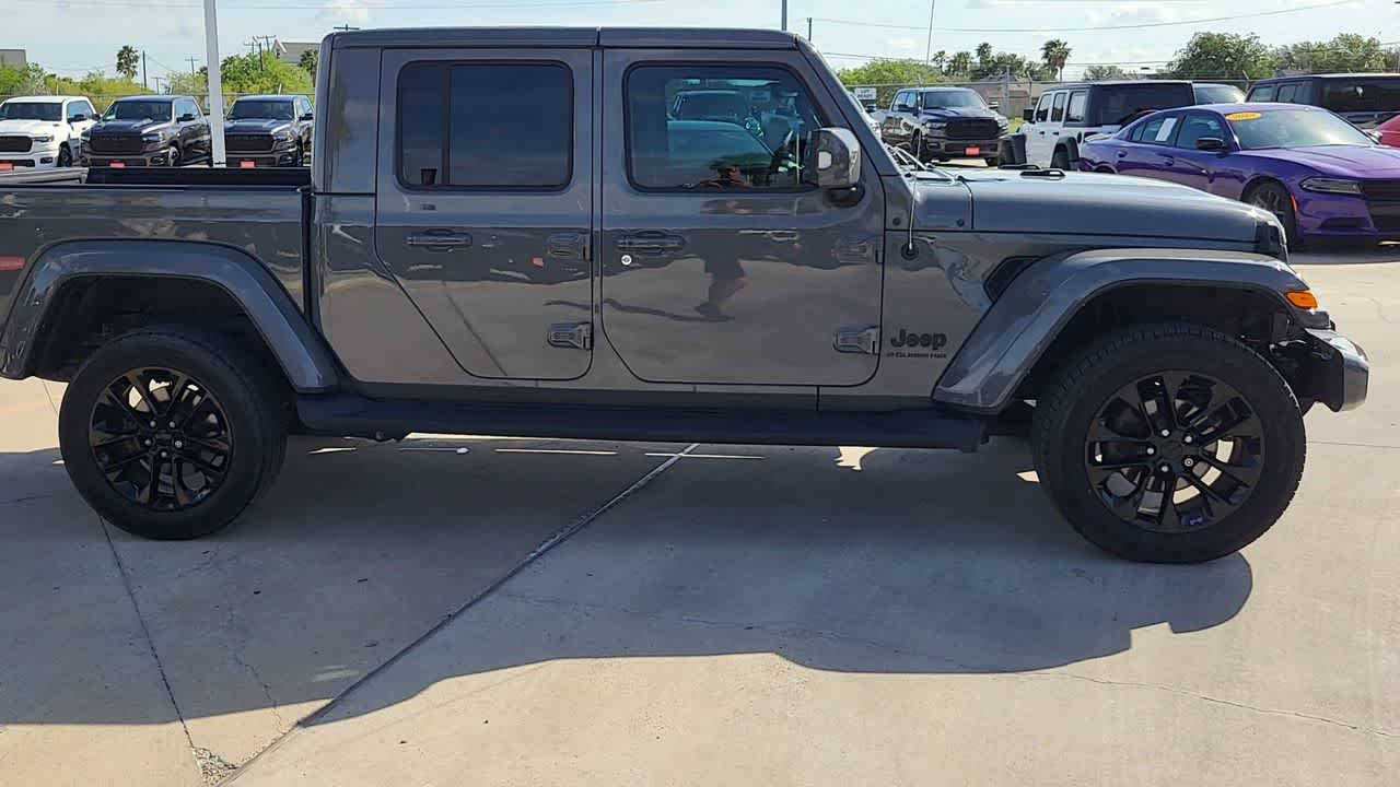 Thumbnail: 2023 Jeep Gladiator - 9