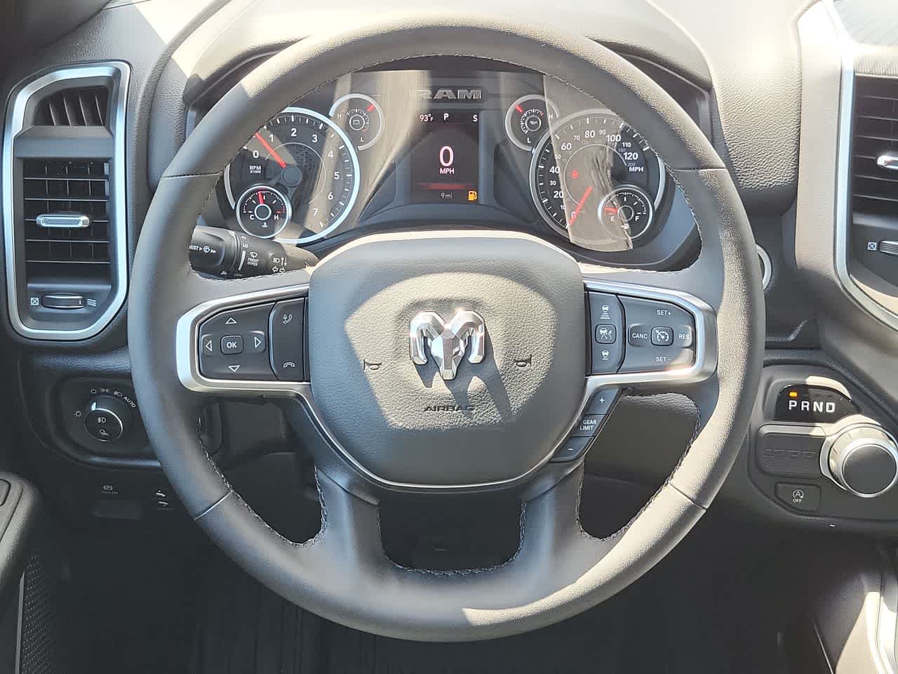 Thumbnail: 2025 RAM 1500 - 23