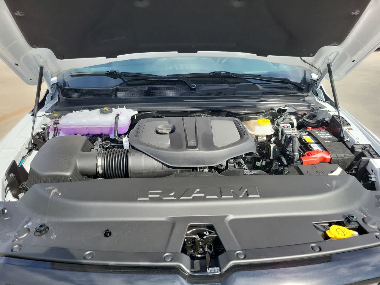 Thumbnail: 2026 RAM 1500 - 17