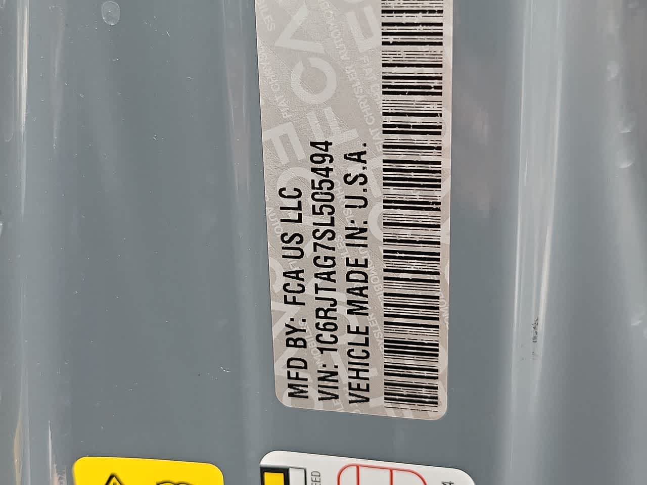 Thumbnail: 2025 Jeep Gladiator - 29