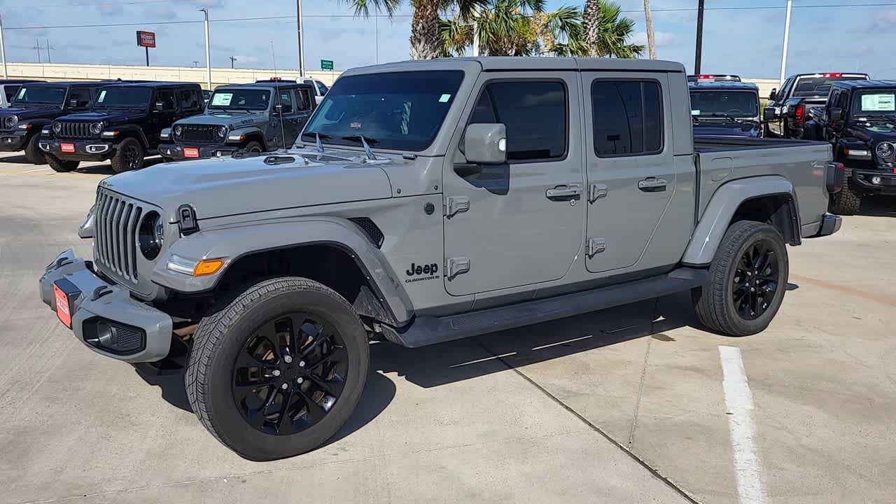 Thumbnail: 2023 Jeep Gladiator - 4