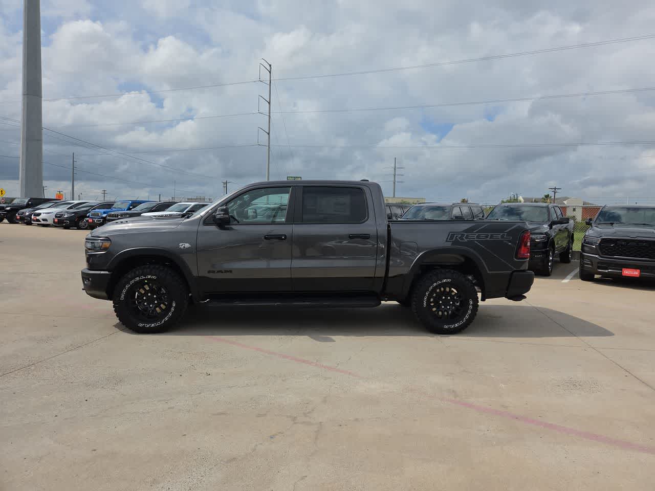 Thumbnail: 2026 RAM 1500 - 11