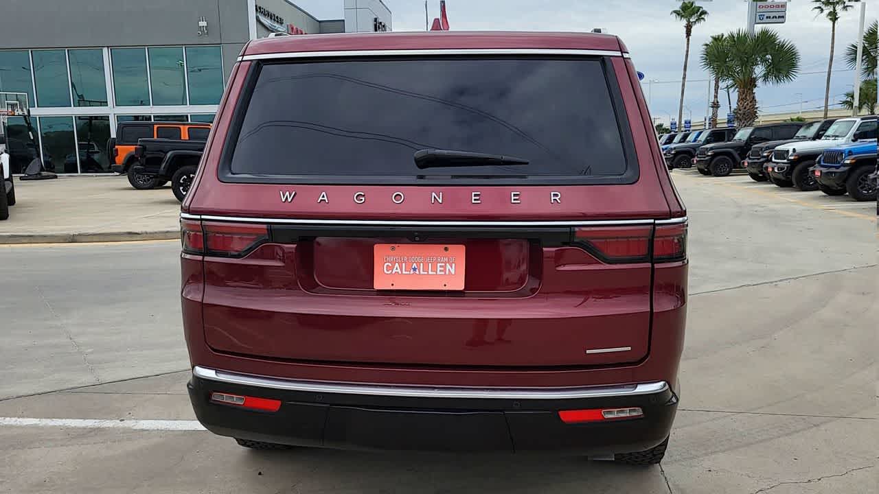 Thumbnail: 2022 Jeep Wagoneer - 7