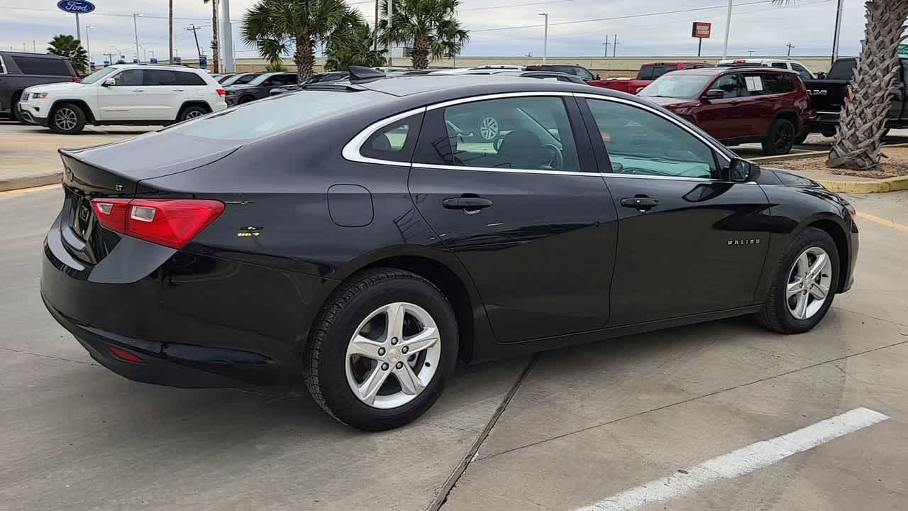 Thumbnail: 2024 Chevrolet Malibu - 8