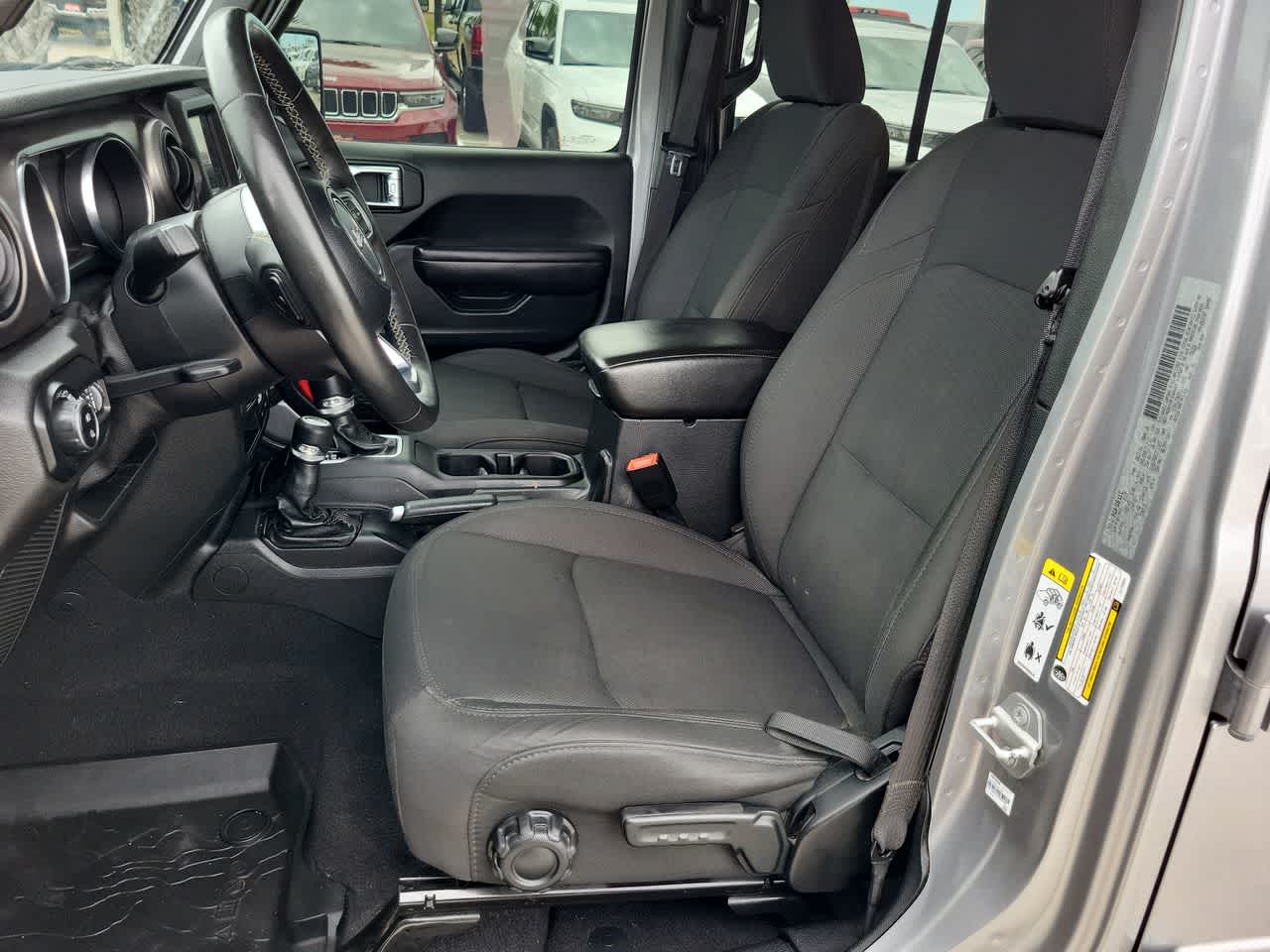 Thumbnail: 2020 Jeep Gladiator - 19