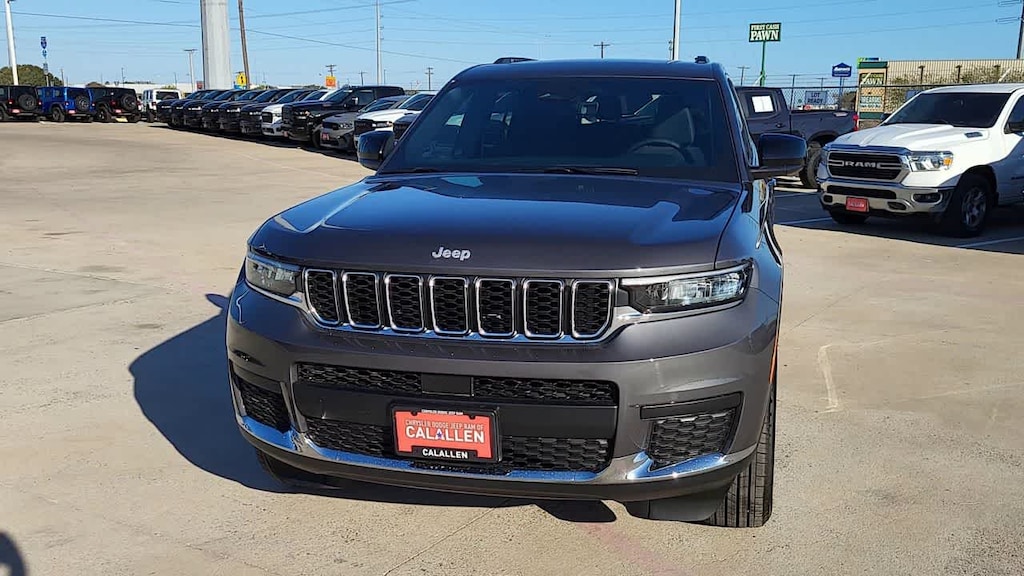 New 2025 Jeep Grand Cherokee L LAREDO X 4X4 Sport Utility