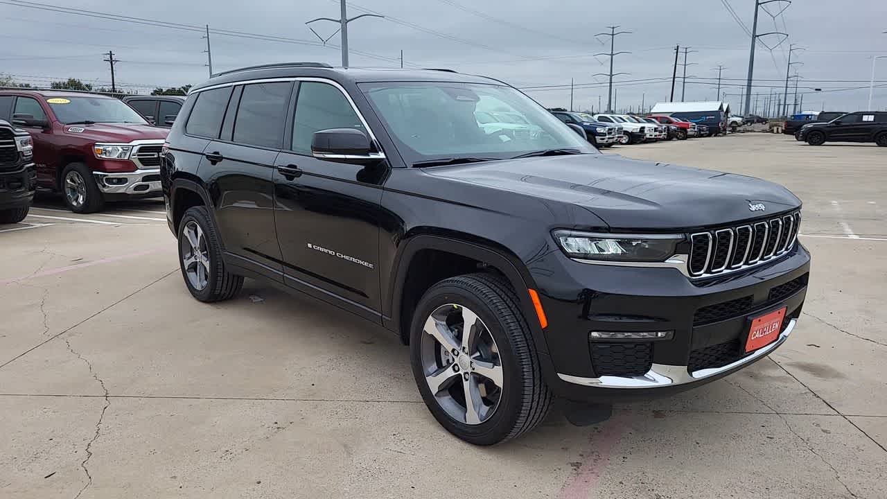 Thumbnail: 2025 Jeep Grand Cherokee - 2