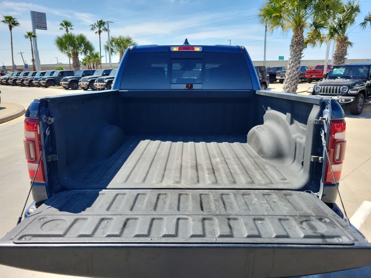 Thumbnail: 2020 RAM 1500 - 27