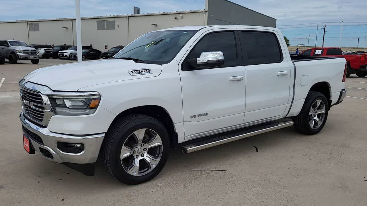 2023 Ram 1500 Laramie photo 4