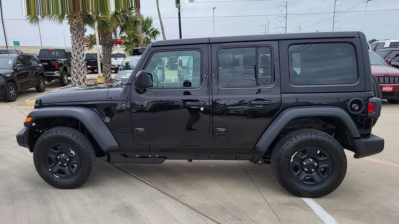 Thumbnail: 2026 Jeep Wrangler - 5