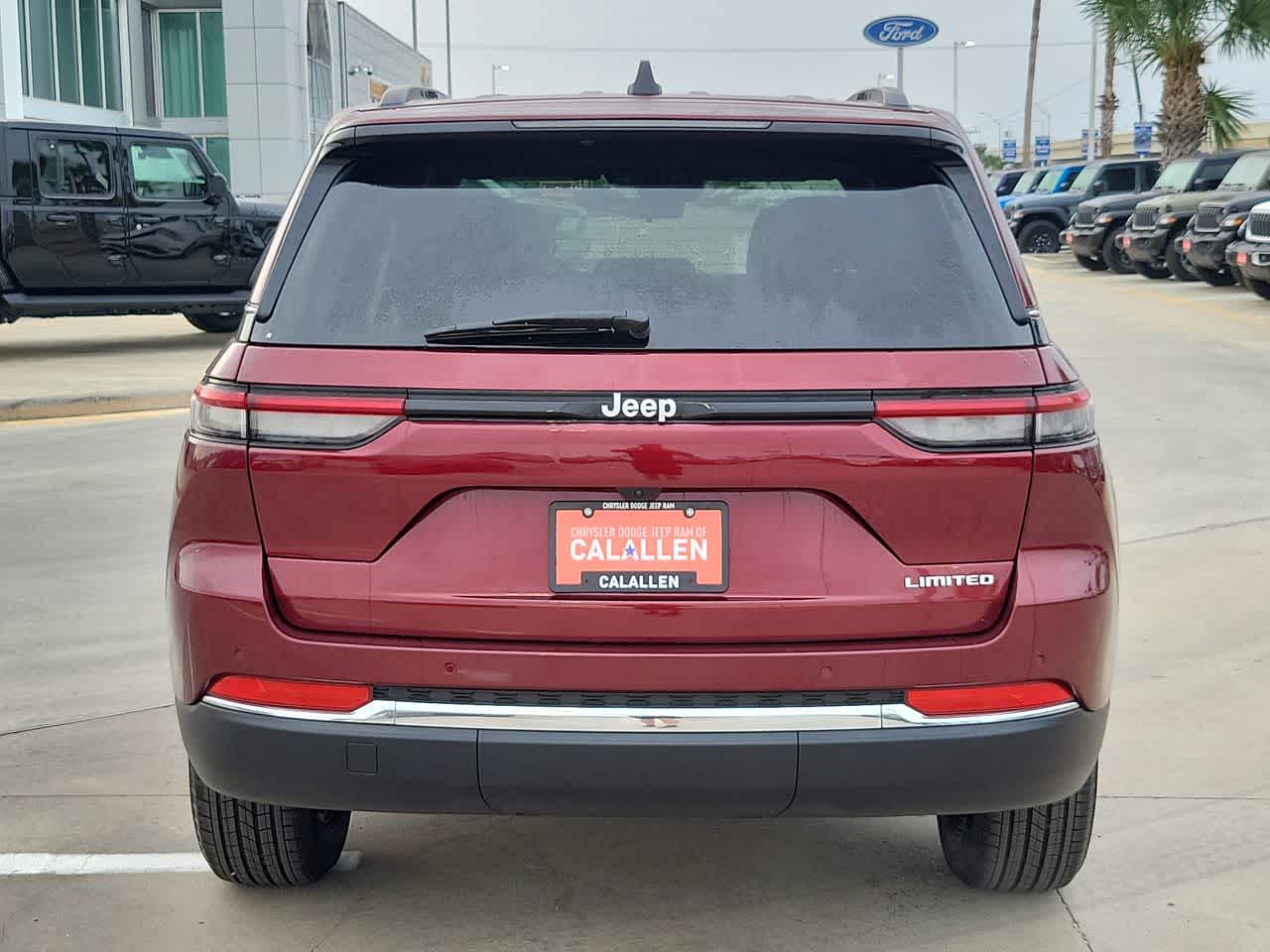 Thumbnail: 2025 Jeep Grand Cherokee - 13