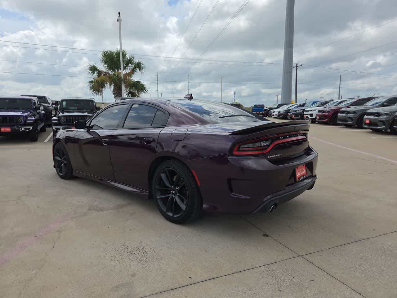 Thumbnail: 2020 Dodge Charger - 12
