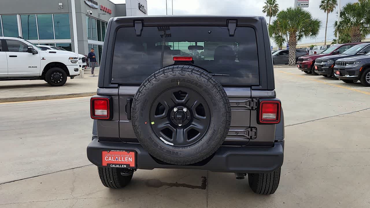 Thumbnail: 2026 Jeep Wrangler - 7